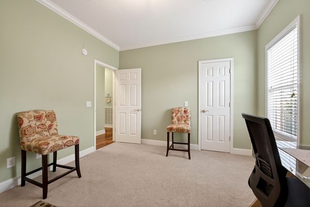 195 Stonegate Dr, Smithville, TN 37166