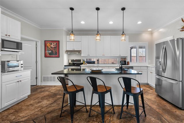 8903 Ravenswood Road, Granbury, TX 76049