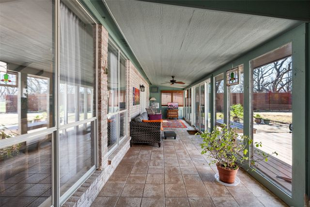 8903 Ravenswood Road, Granbury, TX 76049