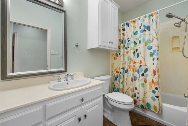 8903 Ravenswood Road, Granbury, TX 76049