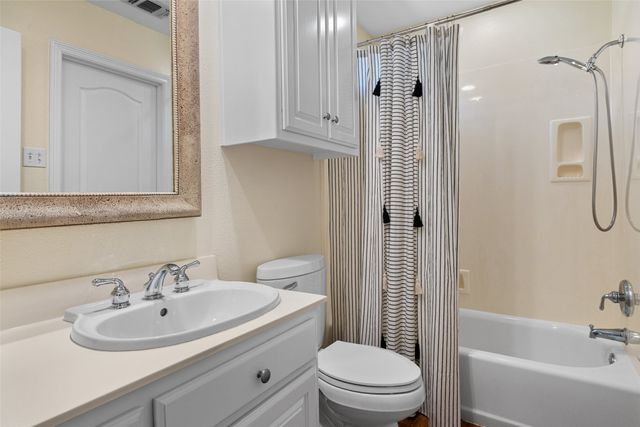 8903 Ravenswood Road, Granbury, TX 76049