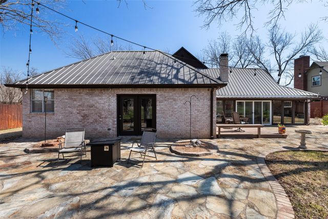 8903 Ravenswood Road, Granbury, TX 76049