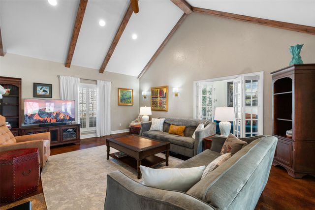 8903 Ravenswood Road, Granbury, TX 76049