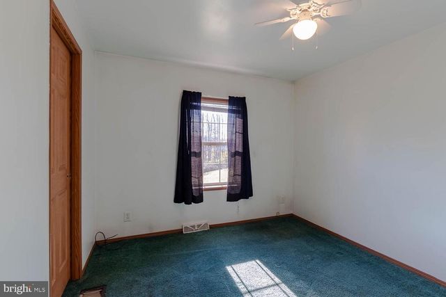 393 W AARON SQ, Aaronsburg, PA 16820