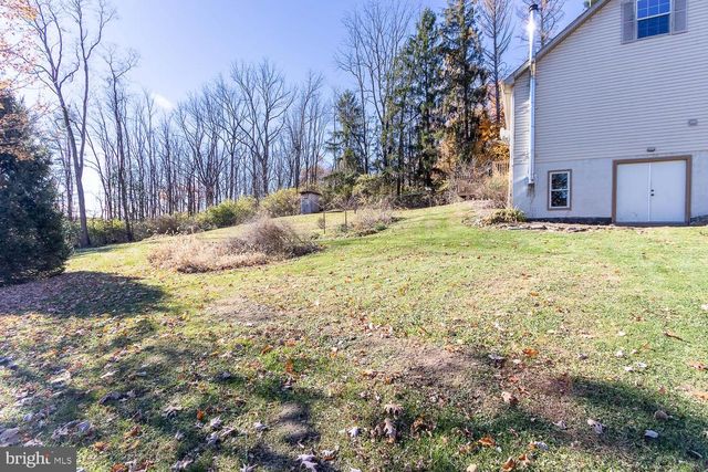 393 W AARON SQ, Aaronsburg, PA 16820