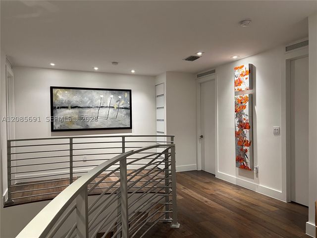 7550 NW 101st Ct 0, Doral, FL 33178