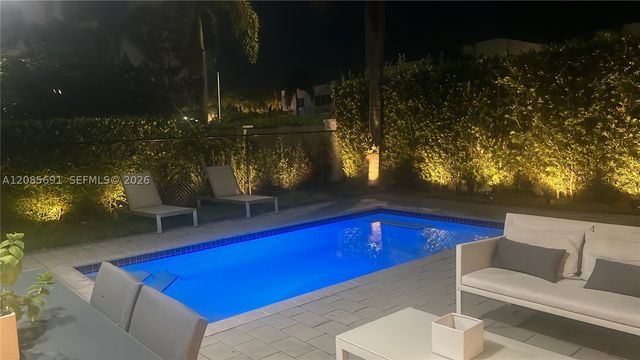 7550 NW 101st Ct 0, Doral, FL 33178