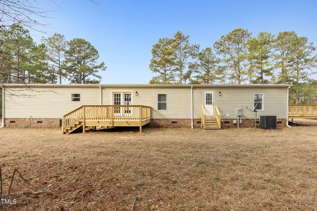 752 Dundee Circle, Raeford, NC 28376