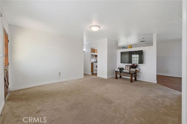 10840 Beverly Drive, Hanford, CA 93230