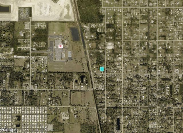 7818 Bogart DR, North Fort Myers, FL 33917