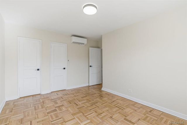 69-25 165th Street, New York City, NY 11365