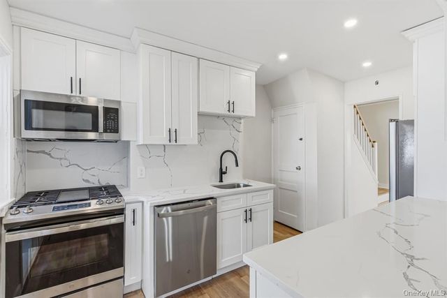 69-25 165th Street, New York City, NY 11365