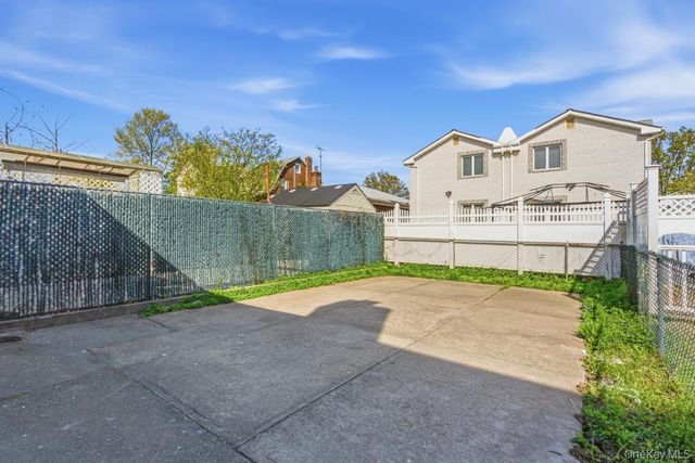 69-25 165th Street, New York City, NY 11365