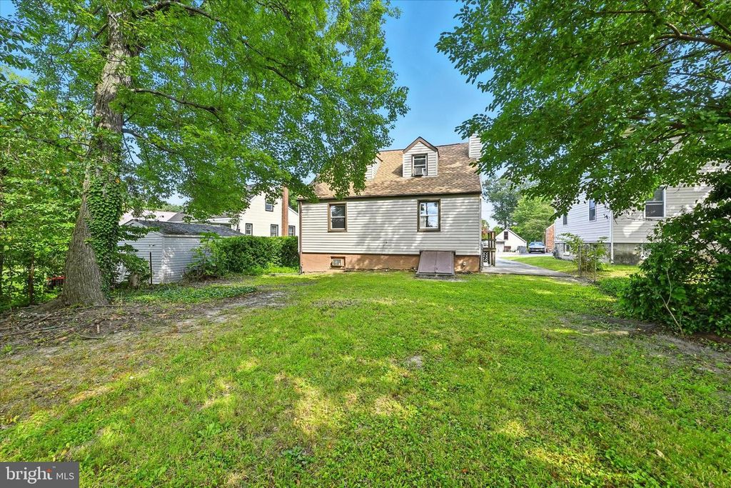 8828 VICTORY AVE, Baltimore, MD 21234