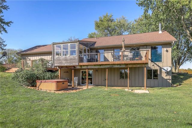 34505 E Drinkwater Road, Lone Jack, MO 64070