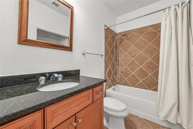 3071 Lenox Road NE 11, Atlanta, GA 30324