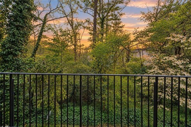 3071 Lenox Road NE 11, Atlanta, GA 30324