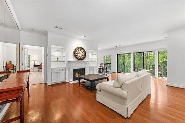 3071 Lenox Road NE 11, Atlanta, GA 30324