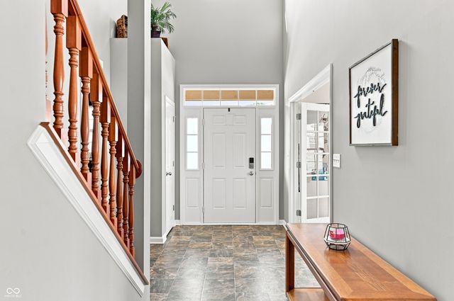 2484 Burgundy Way, Plainfield, IN 46168