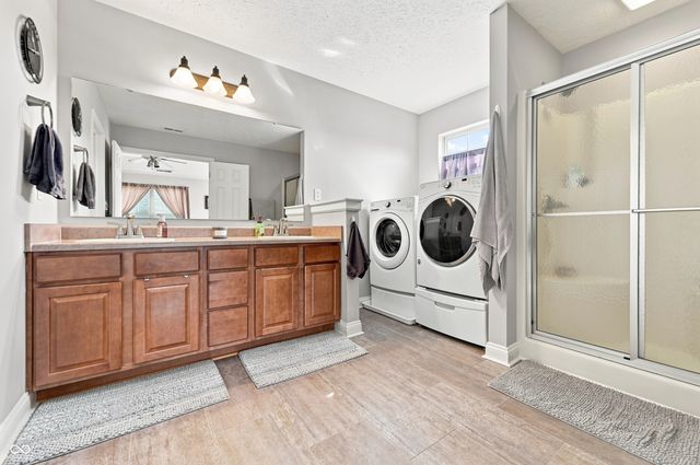 2484 Burgundy Way, Plainfield, IN 46168