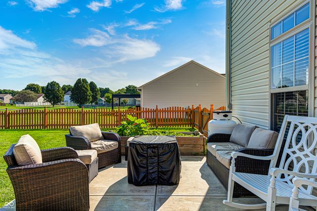 2484 Burgundy Way, Plainfield, IN 46168