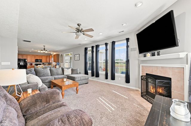 2484 Burgundy Way, Plainfield, IN 46168