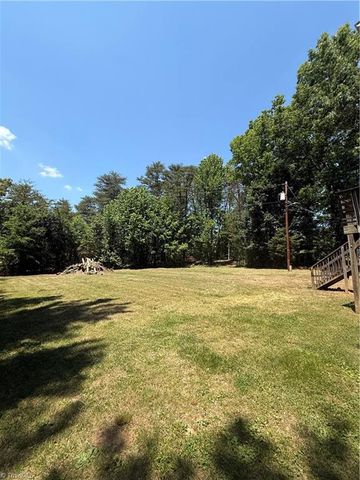 1893 Mount Carmel Church Road, Reidsville, NC 27320