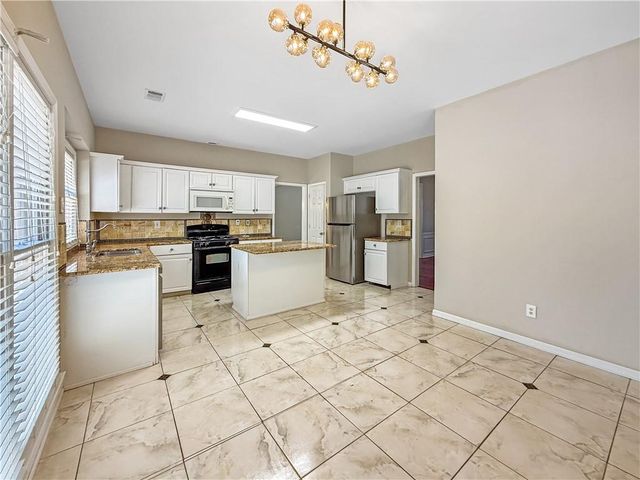 10650 Hawkhurst Way, Johns Creek, GA 30097