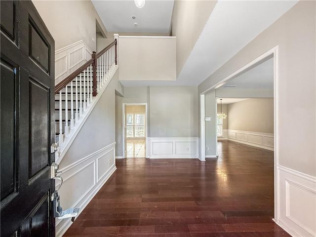 10650 Hawkhurst Way, Johns Creek, GA 30097