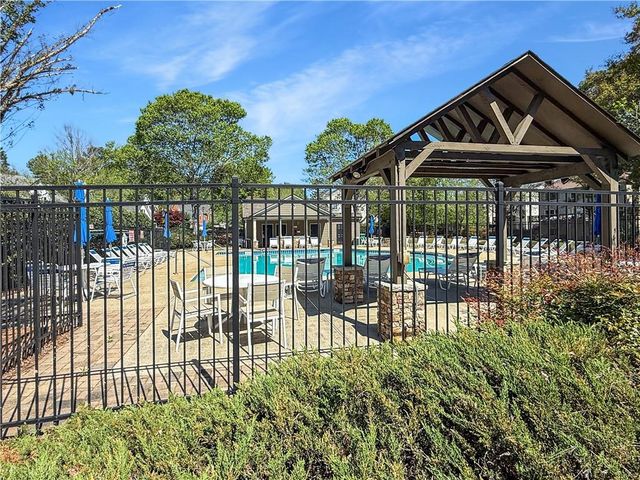 10650 Hawkhurst Way, Johns Creek, GA 30097