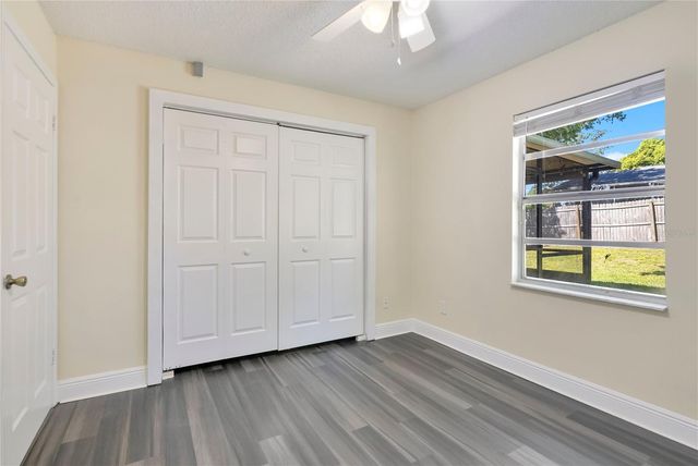 370 N LAKE AVENUE, Apopka, FL 32703