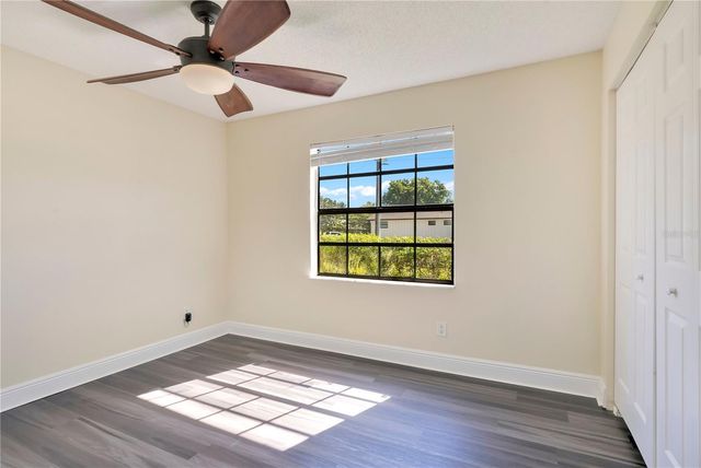 370 N LAKE AVENUE, Apopka, FL 32703