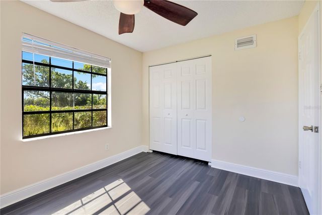 370 N LAKE AVENUE, Apopka, FL 32703