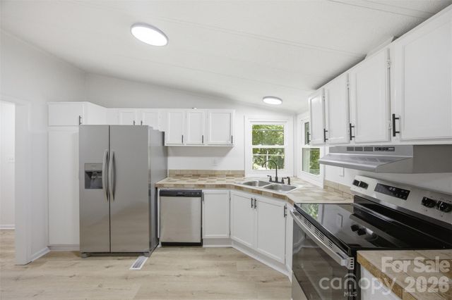 6490 Timberbrook Trail, Stanley, NC 28164
