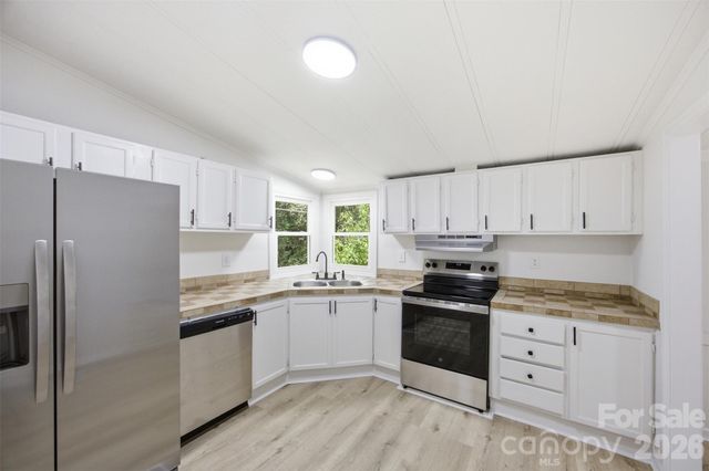 6490 Timberbrook Trail, Stanley, NC 28164