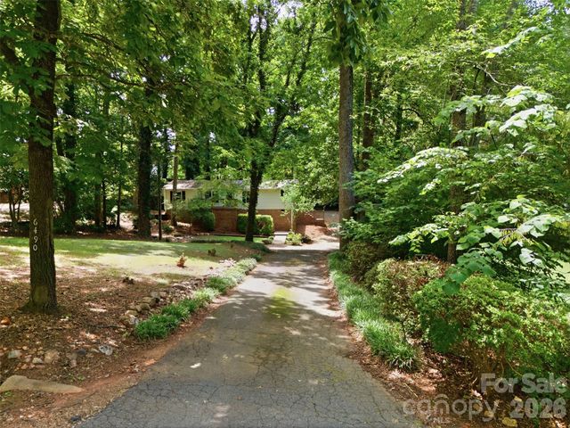 6490 Timberbrook Trail, Stanley, NC 28164
