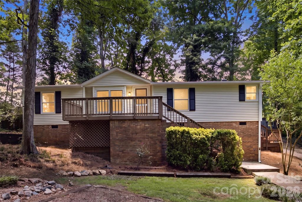 6490 Timberbrook Trail, Stanley, NC 28164