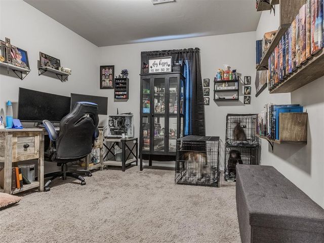 4353 Winding Brook, Harrah, OK 73045