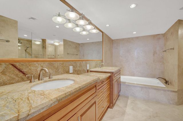 4101 N Ocean Boulevard D-703, Boca Raton, FL 33431
