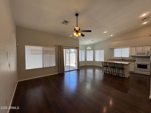 1822 S 39TH Street 6, Mesa, AZ 85206