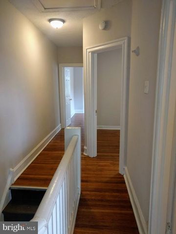 4841 N 8TH ST, Philadelphia, PA 19120