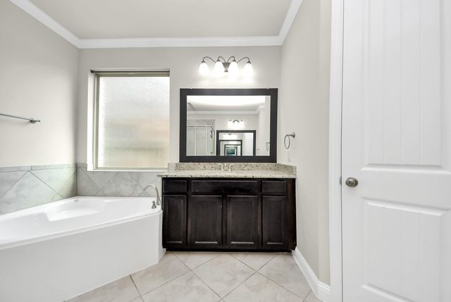 4836 Peppermill Ridge Lane, Rosharon, TX 77583