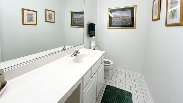 968 Knowles Road, Gurnee, IL 60031