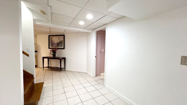 968 Knowles Road, Gurnee, IL 60031