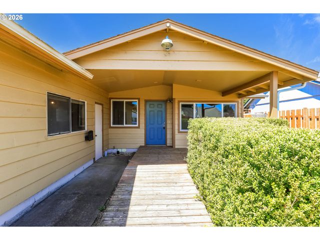 4927 TRADE WIND Ave, Keizer, OR 97303