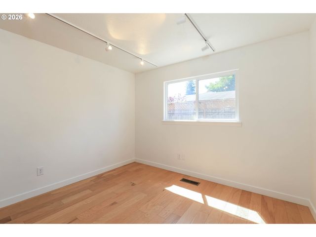 4927 TRADE WIND Ave, Keizer, OR 97303