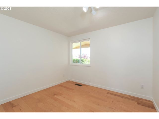 4927 TRADE WIND Ave, Keizer, OR 97303