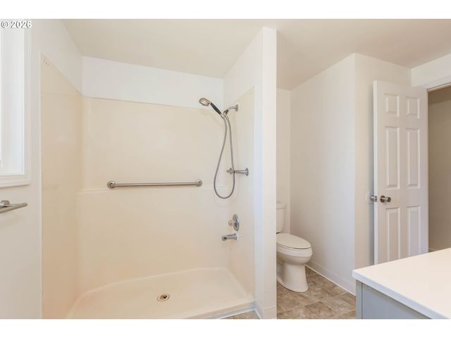 4927 TRADE WIND Ave, Keizer, OR 97303