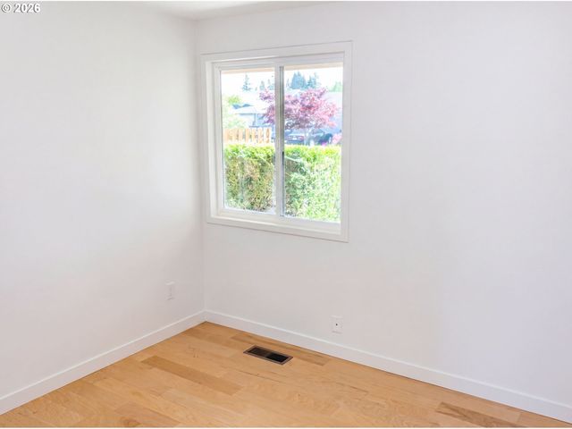 4927 TRADE WIND Ave, Keizer, OR 97303