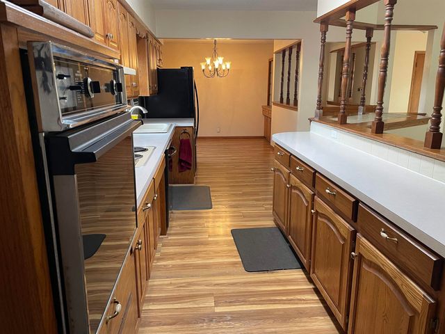 3432 W 8th St N, Wichita, KS 67203